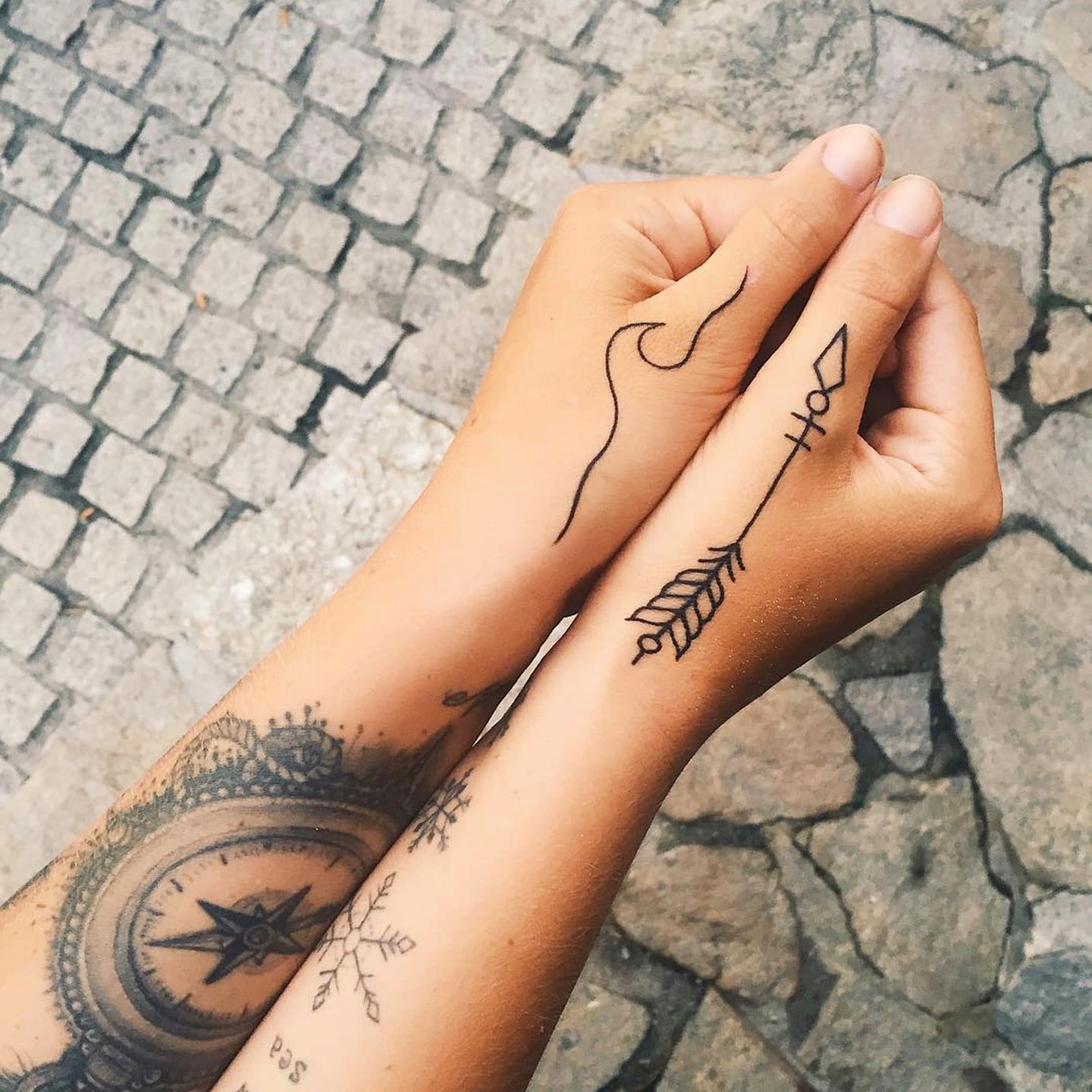 75 small womens unique hand tattoos to enhance your look  Legitng