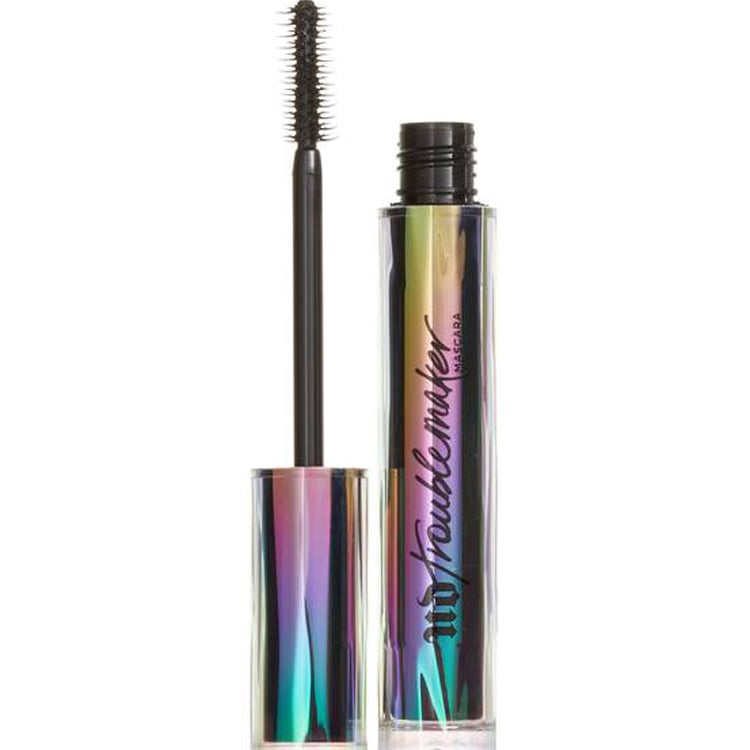 Betty S Mascara On Riverdale Popsugar Beauty