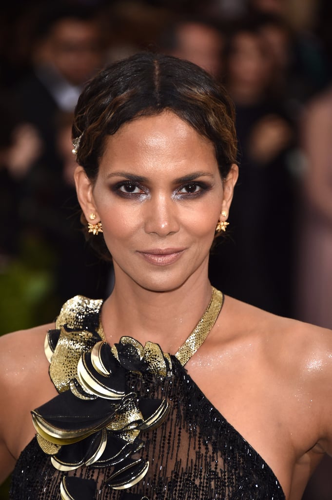 Halle Berry's Hair at the 2017 Met Gala  POPSUGAR Beauty