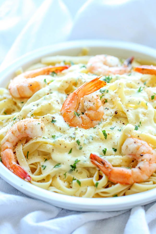 Olive Garden Recipe: Shrimp Fettuccine Alfredo | Olive Garden Copycat ...