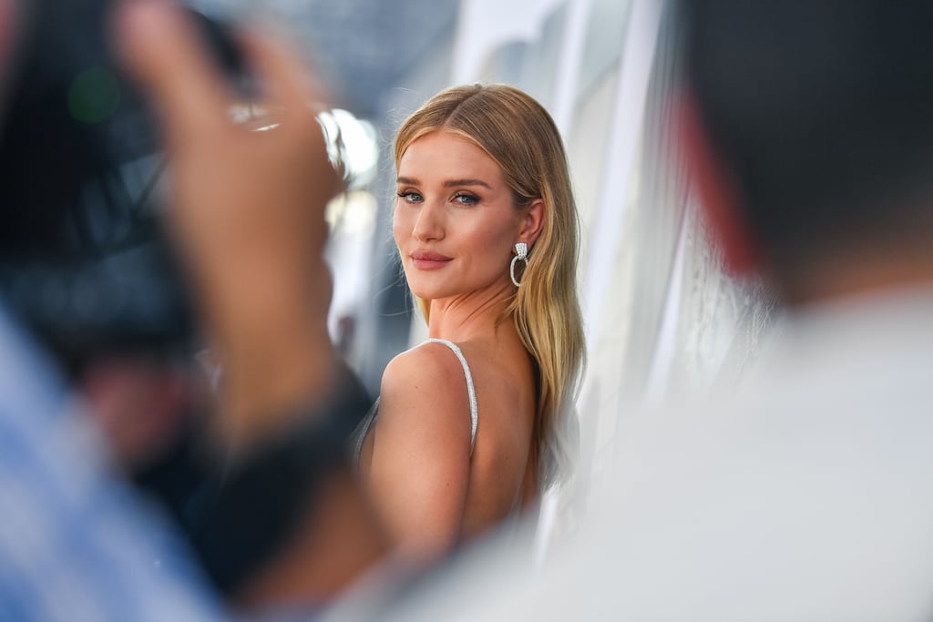 Rosie Huntington-Whiteley White Dress With Jason Statham