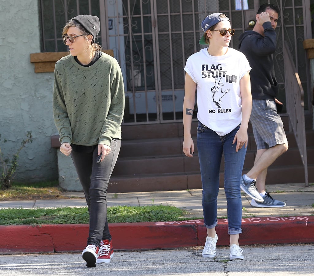 Kristen Stewart and Alicia Cargile's Stroll in LA | Pictures
