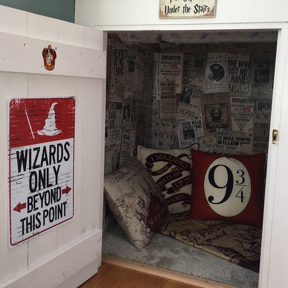 Dad Re-creates Harry Potter's Cupboard Under the Stairs