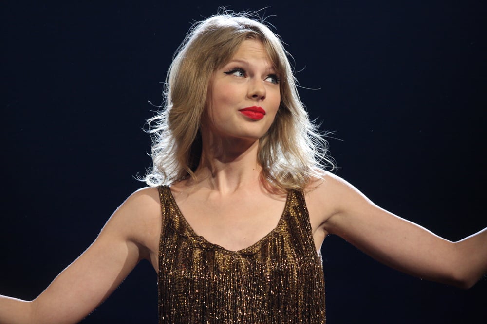 Why Taylor Swift Is a Good Role Model For Girls