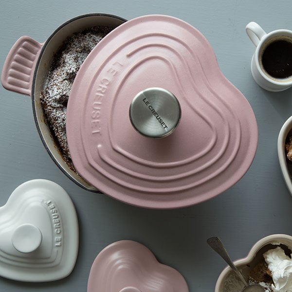 Le Creuset Shallow Heart Cocotte in Hibiscus