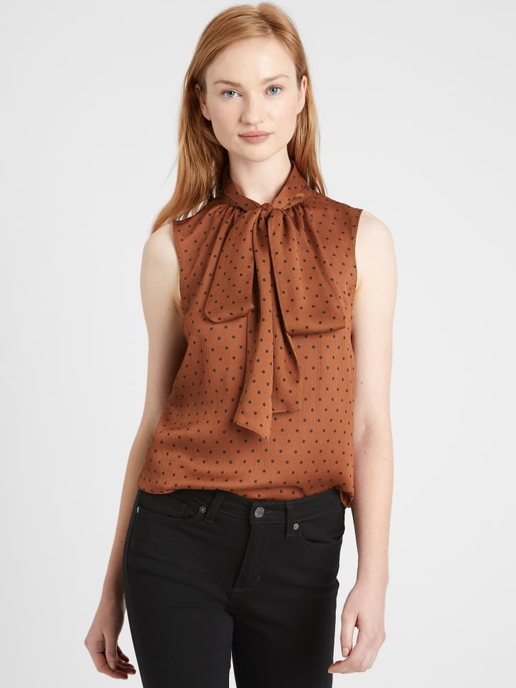 voordelig bekken haspel Banana Republic Tie-Neck Blouse | Give Your Waist-Up Wardrobe a Boost With  21 Cute, On-Sale Blouses From Banana Republic | POPSUGAR Fashion Photo 2