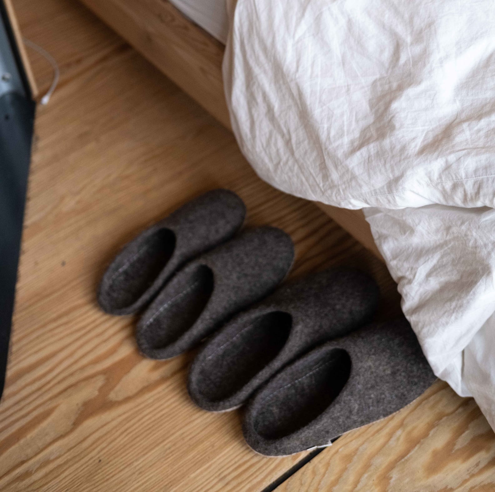 comfortable shoes to wear in the house