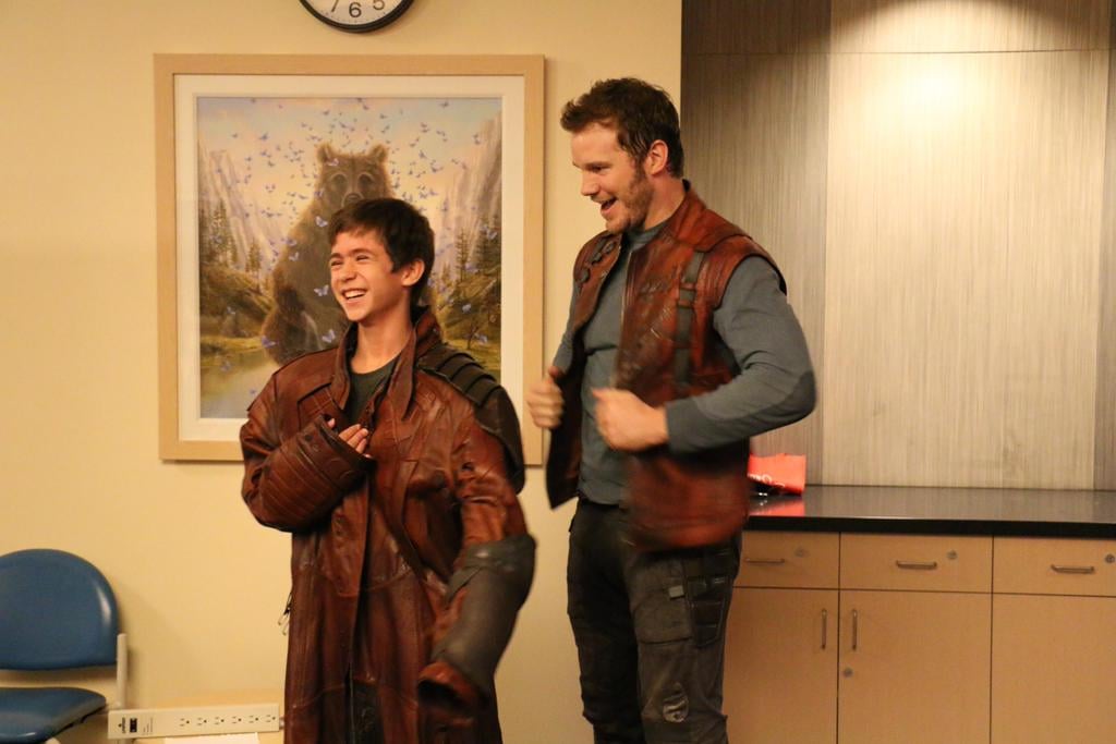 In August 2014, Chris Pratt visited the Children's Hospital in LA and shared his Guardians of the Galaxy costume with a young boy.