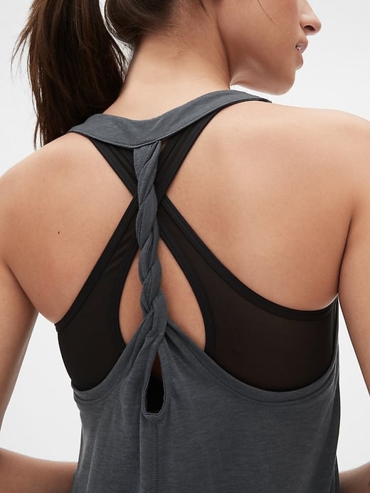 Gap GapFit Breathe Air Tank with Twist-Back