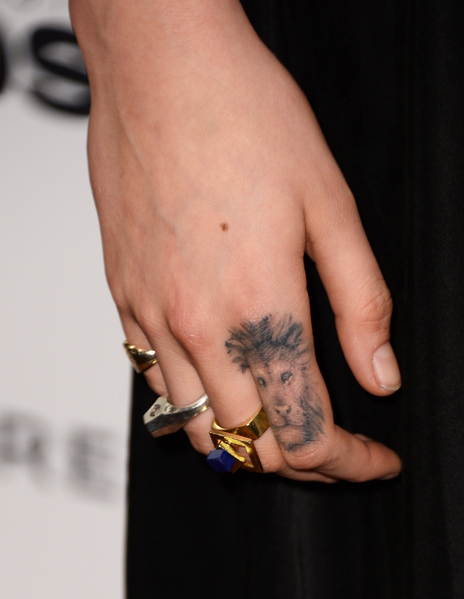 Cara Delevingne Adds a New Tattoo