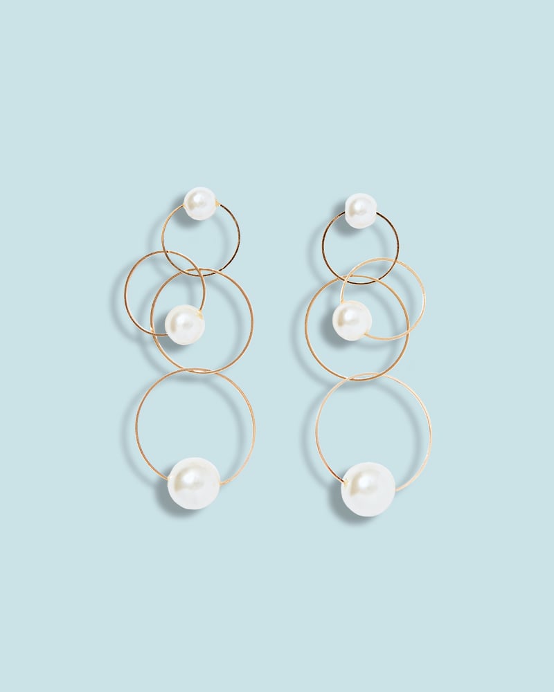 Interlocked Rings with Simulated Pearls Drop Earrings