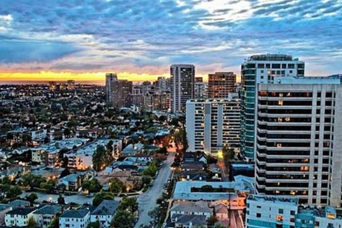 Ellen DeGeneres Selling Luxurious Los Angeles Condo