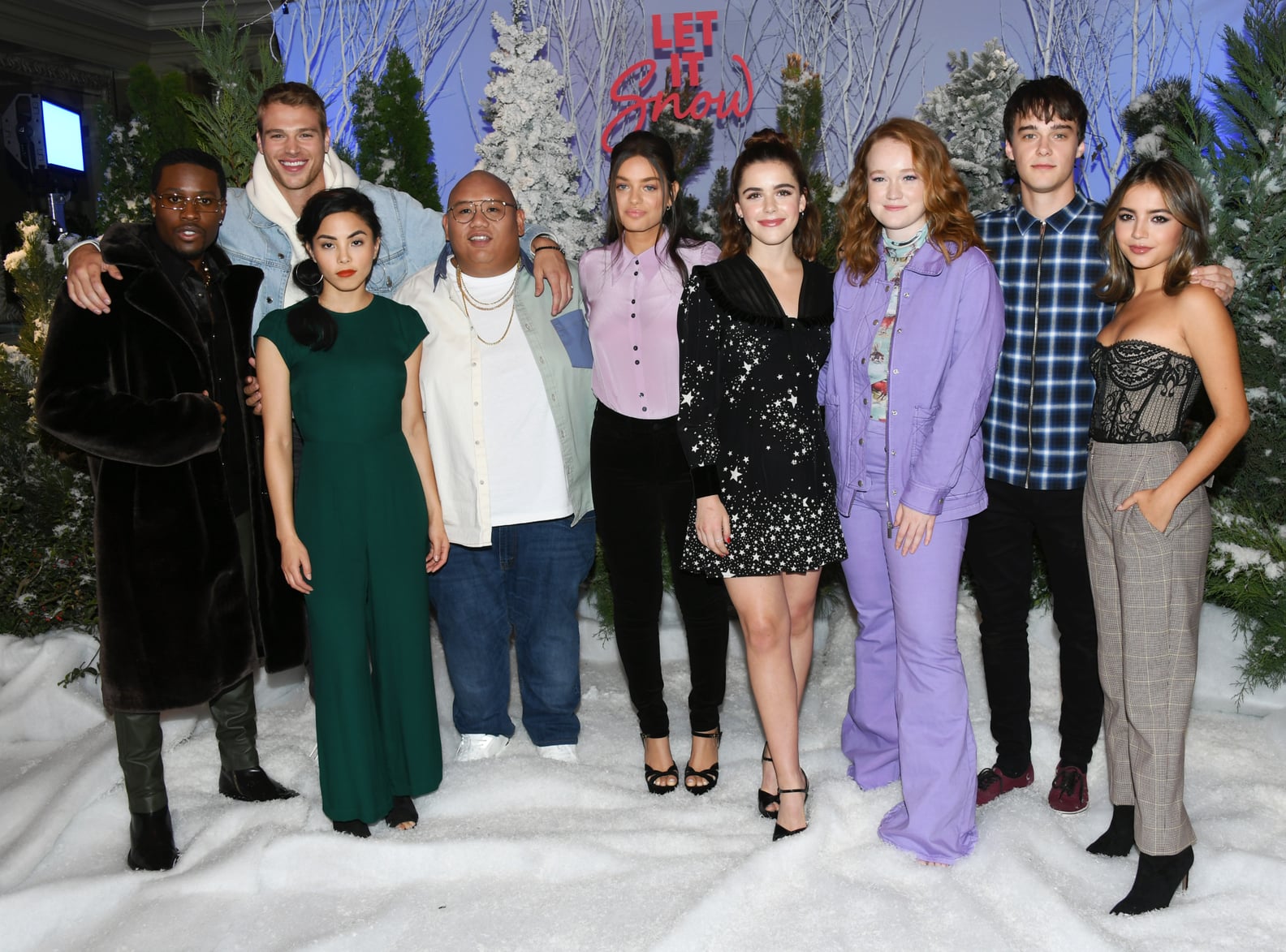 The Cast of Let It Snow Poses For Photos Together in LA | PS Celebrity