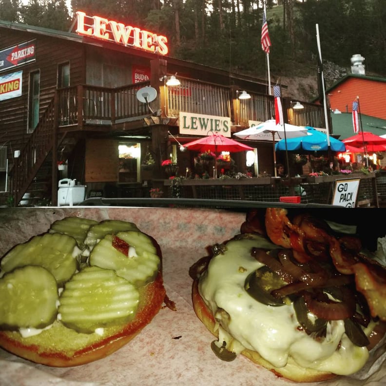 South Dakota: Lewie's Saloon and Eatery