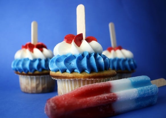 Bomb Pop Cupcakes