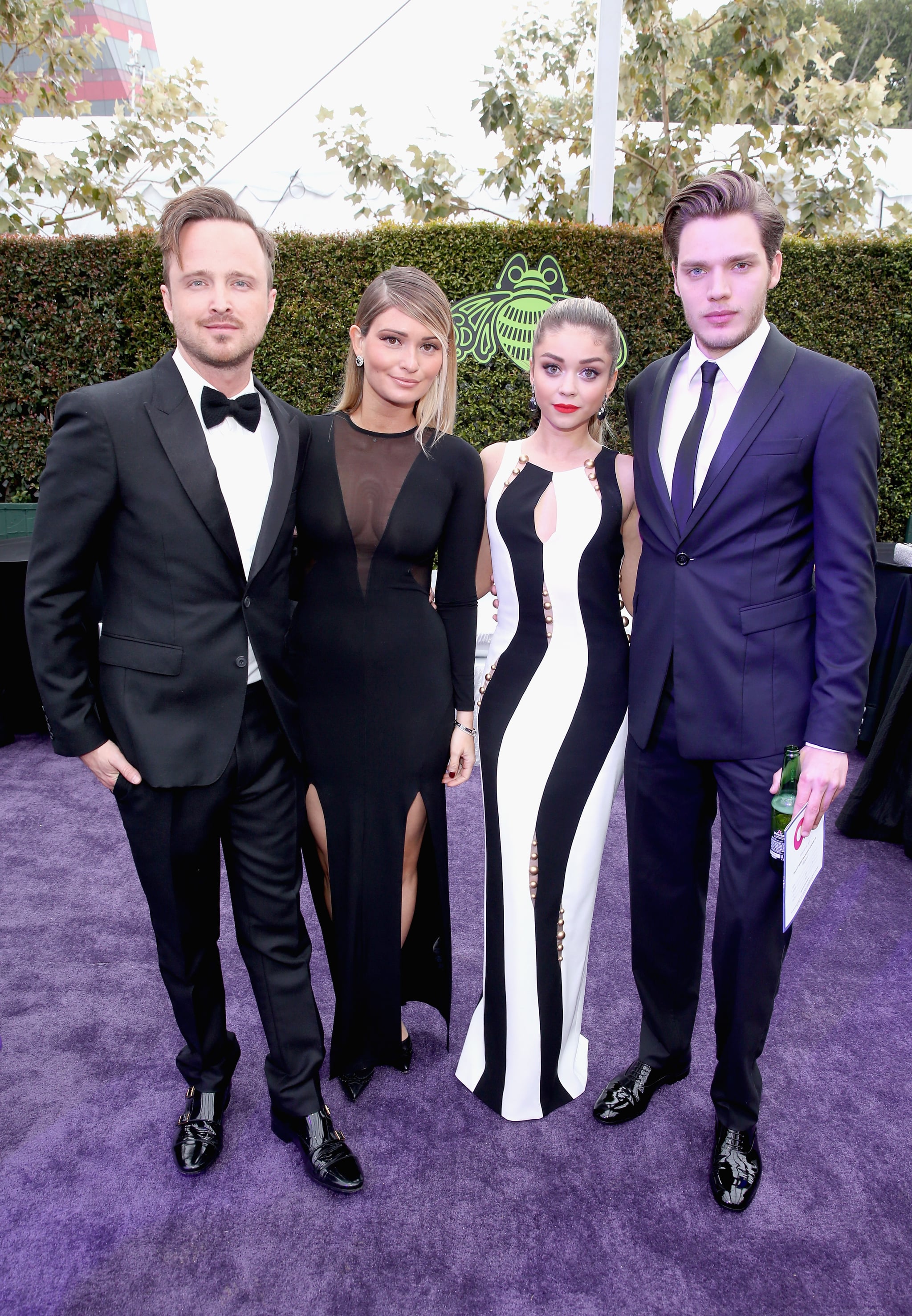 Aaron Paul Lauren Parsekian Sarah Hyland And Dominic Sherwood The Oscars Party Started At Elton John S Star Studded Bash Popsugar Celebrity Photo 39