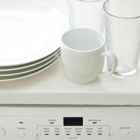 How to Get Rid of Smelly Dishes