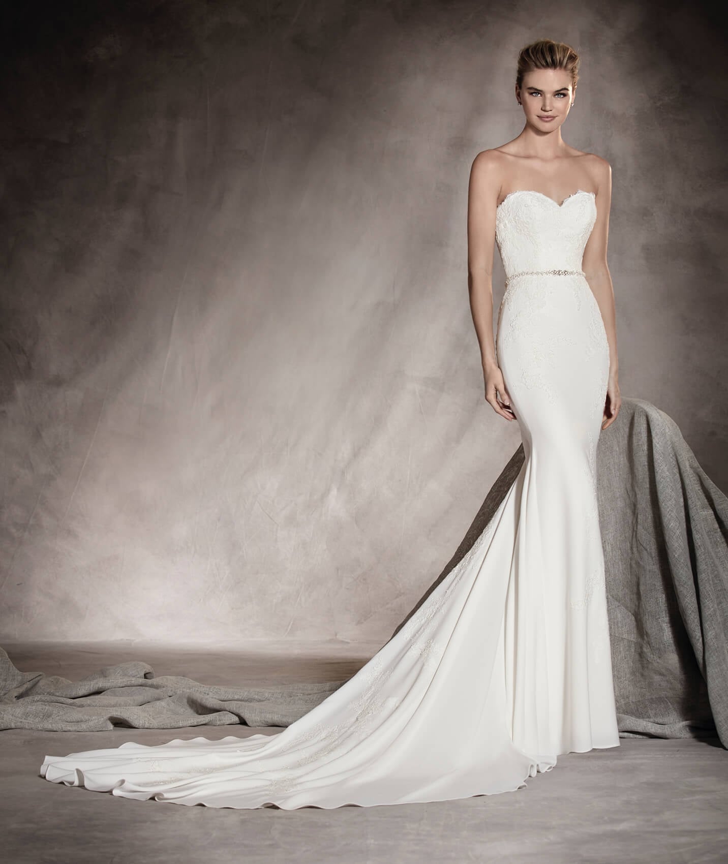 Pronovias hotsell collection 2017