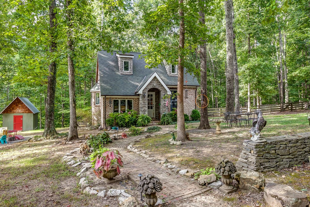 Tennesse Storybook Cottage Rental