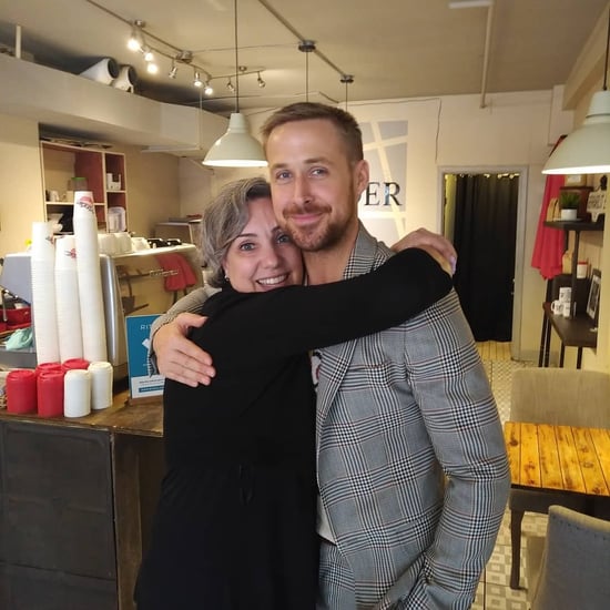 Ryan Gosling Visits a Coffee Shop in Toronto September 2018