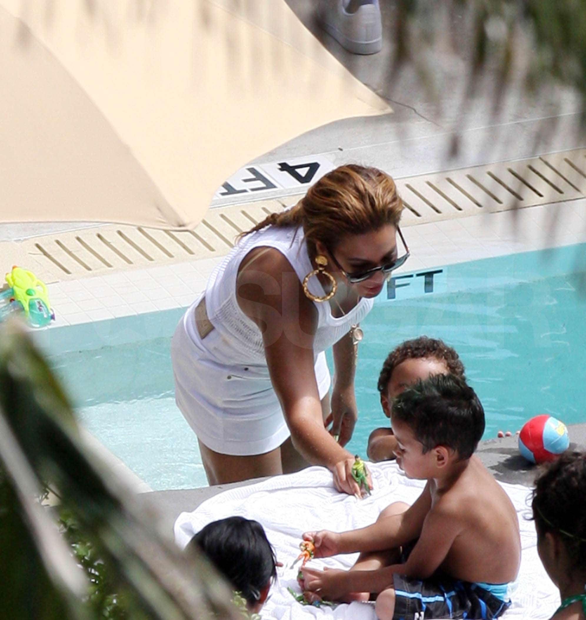 Beyonce and Jay-Z in Miami