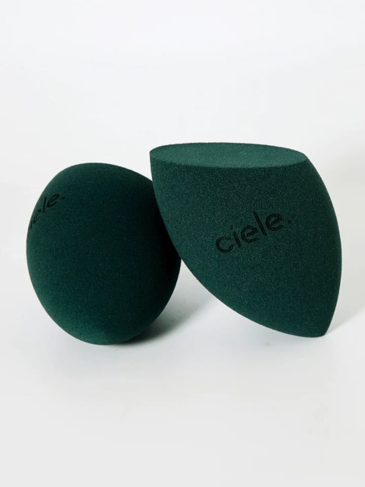 Best Beauty Sponge For Foundation