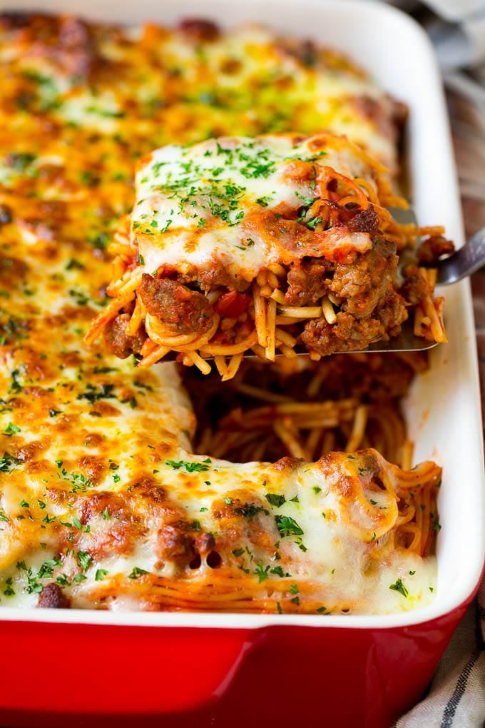 Baked Spaghetti | 14 Delicious Christmas Dinner Side Dish Recipes ...