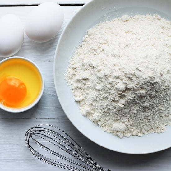What's the Difference Between Cake Flour and Regular Flour?