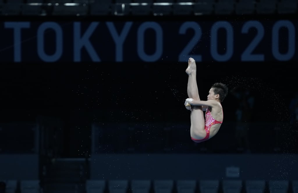Watch Quan Hongchan's Perfect Dives