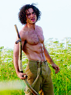 When You Have to Ask Someone Else to Come Up With a Joke About Aidan Turner's Abs For You Because This GIF Fries Your Brain