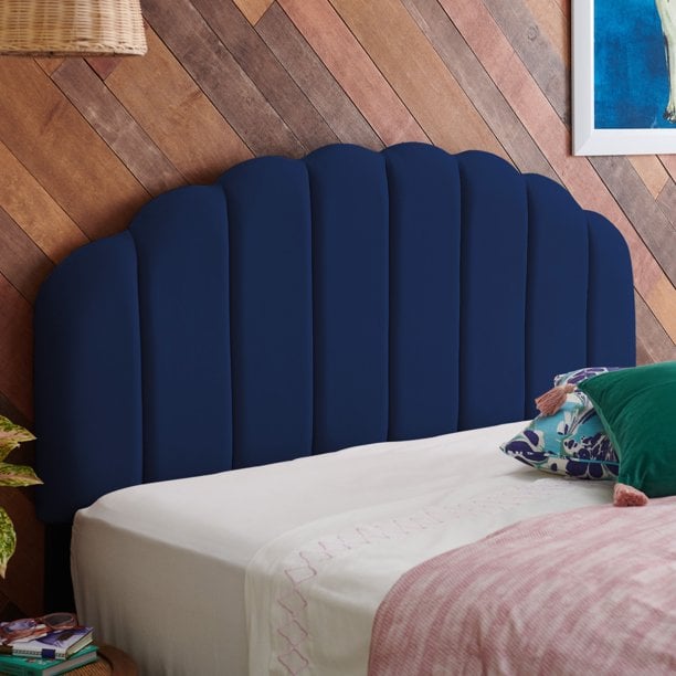 Velvet Tufted Scallop Headboard