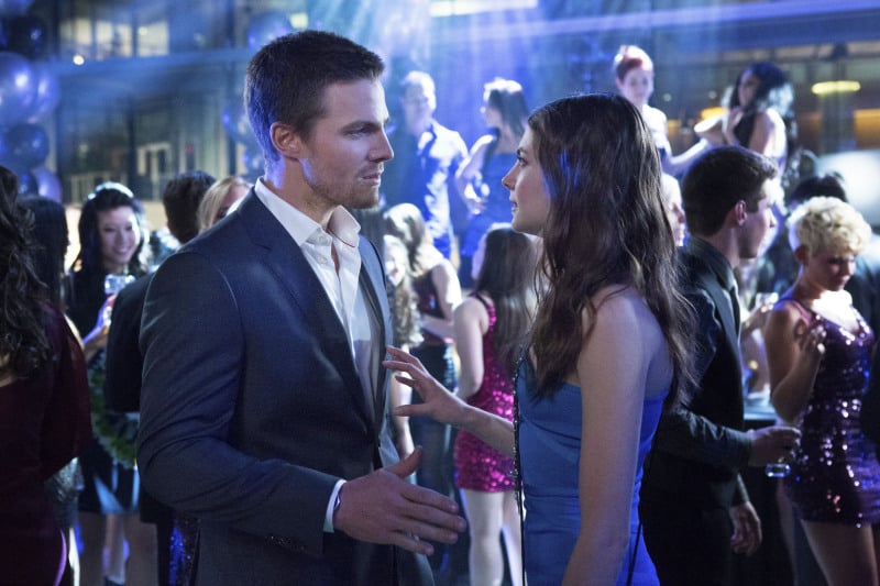 Stephen Amell Pictures on Arrow