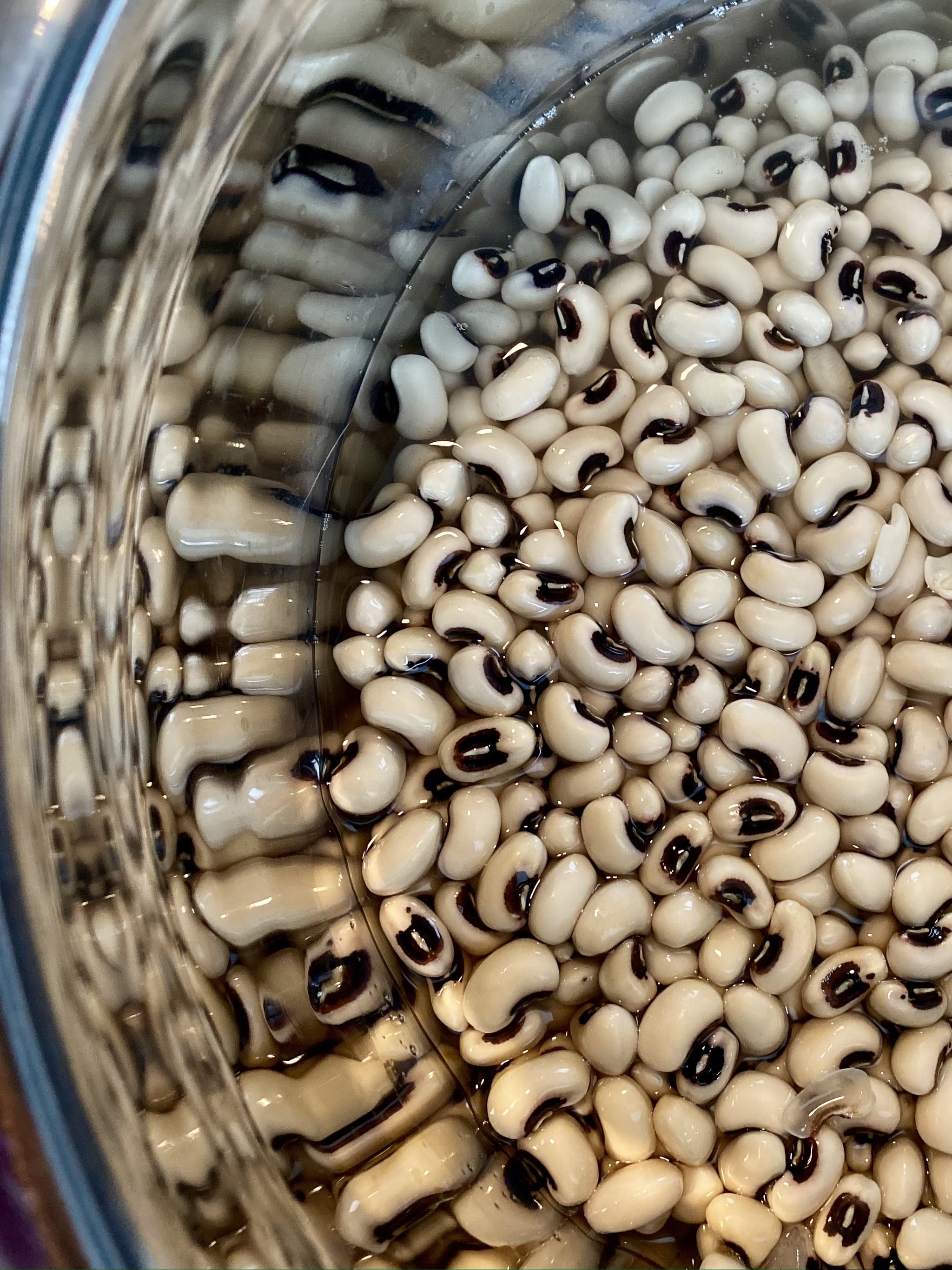 Southern-Style Black-Eyed Peas Recipe and Photos