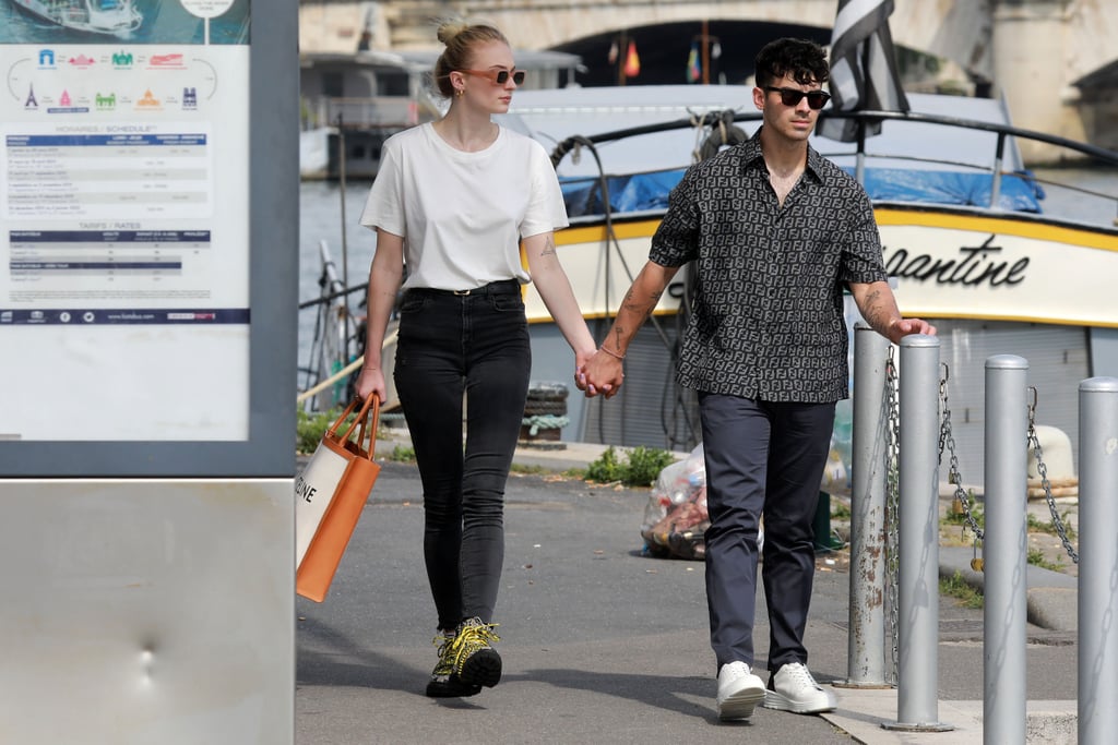 Sophie Turner in an Oversize White Tee and Jeans in 2019