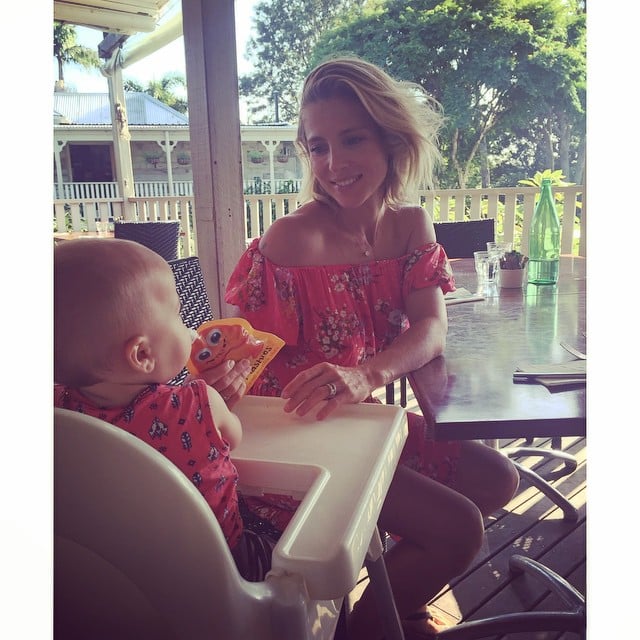 Elsa Pataky S Family Photos On Instagram Popsugar Celebrity