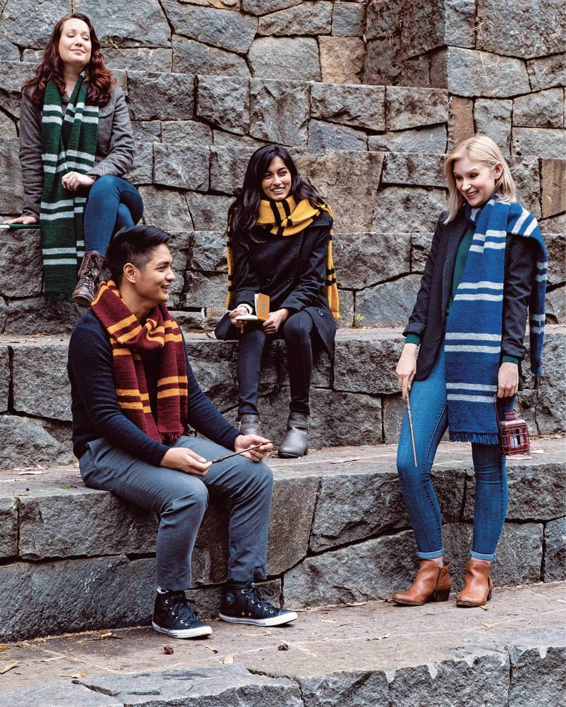Harry Potter: Knitting Magic Hogwarts Scarf