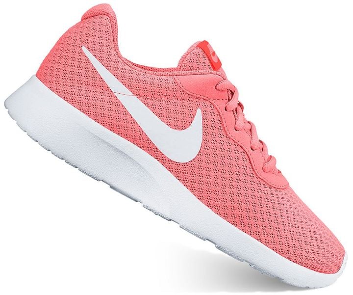 مجزي womens nike tanjun pink 