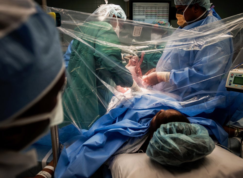 Best CSection Photos 2019 POPSUGAR Family Photo 17