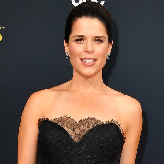 Neve Campbell at the 2016 Emmys