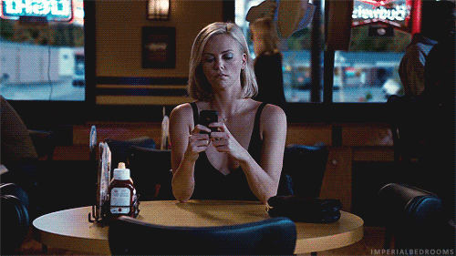 You Pretend to Text Whenever You're Alone in Public