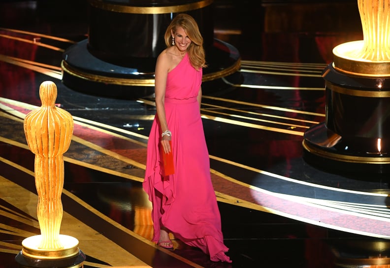 julia roberts pink dress oscars Julia Roberts Oscars Pink Dress Satchel: Julia Roberts Wears Custom Pink  Elie Saab At The Oscar