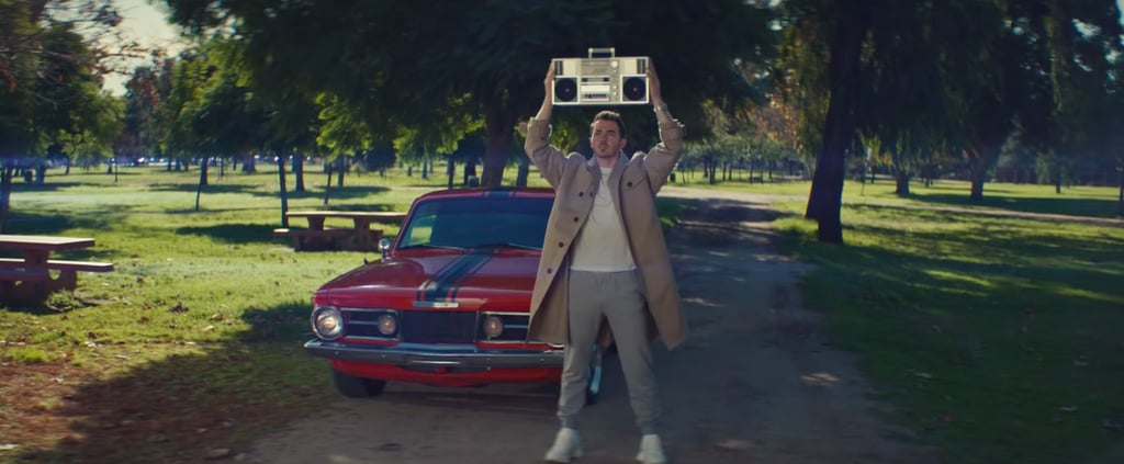 Jonas Brothers "What a Man Gotta Do" Music Video