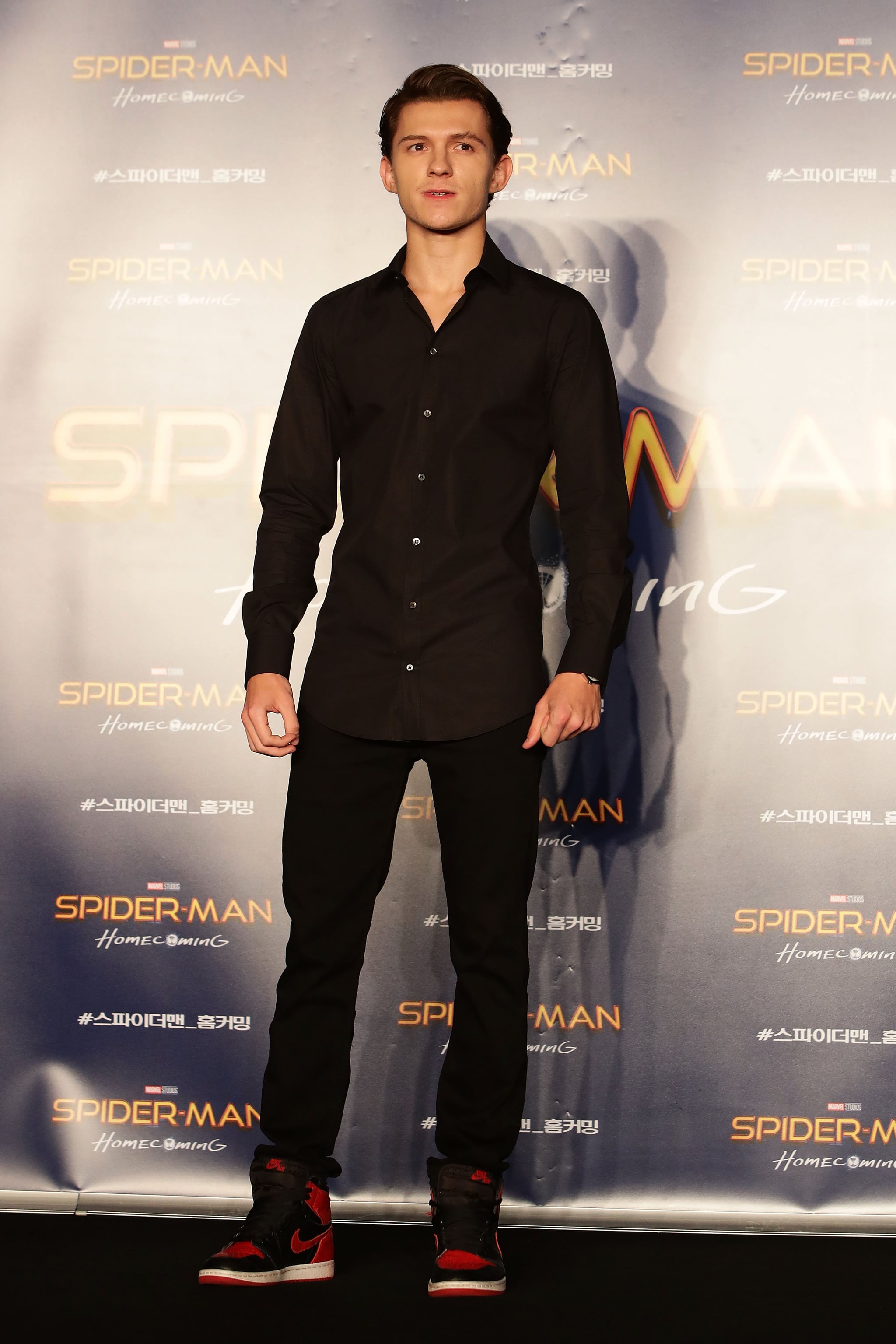 Tom Holland Hottest Photos Popsugar Celebrity