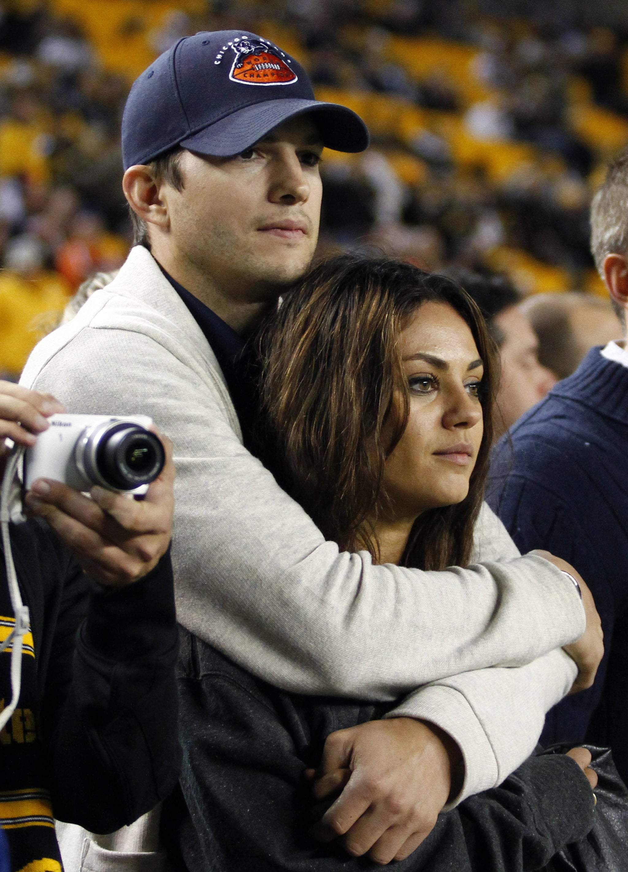 Stars At Football Games Popsugar Celebrity