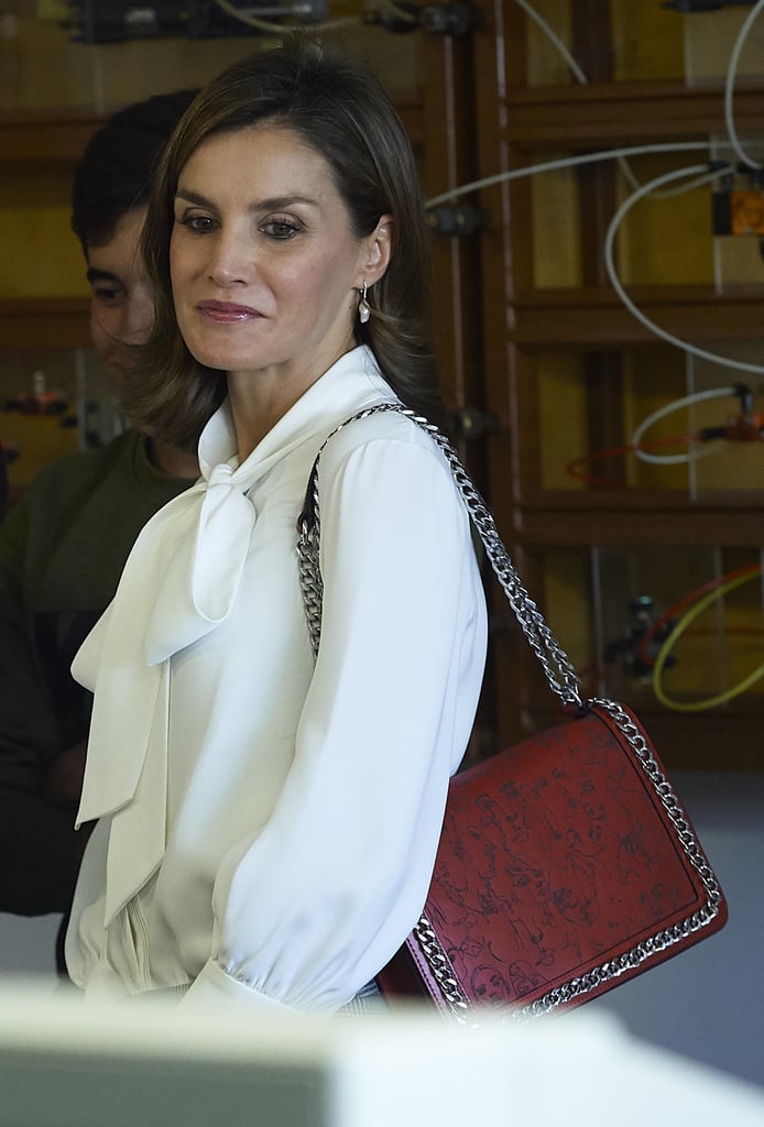 Queen Letizia Zara Bag September 2017 POPSUGAR Latina Photo 2