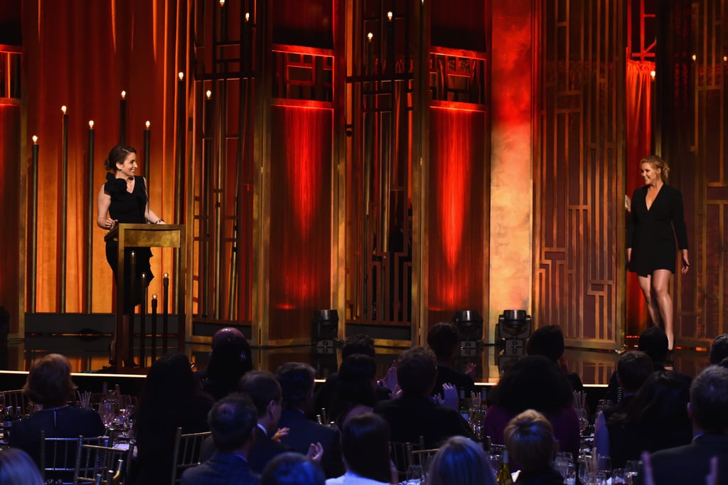 Tina Fey And Amy Schumer Kissing At Peabody Awards Popsugar Celebrity