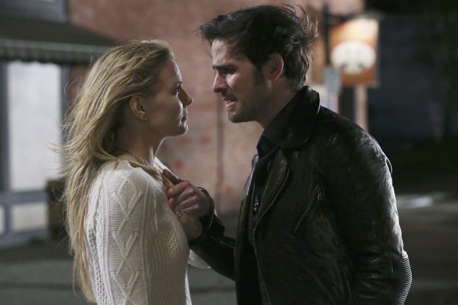 Emma and Hook Once Upon a Time Relationships in Season 5 POPSUGAR