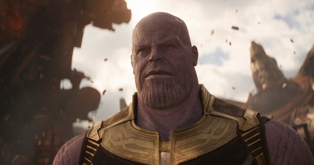 Thanos(乔什•布洛林饰)(和他的奇异的下巴折叠)看起来比平时更险恶的。他也隐约像荷马·辛普森,但这是不相干的。