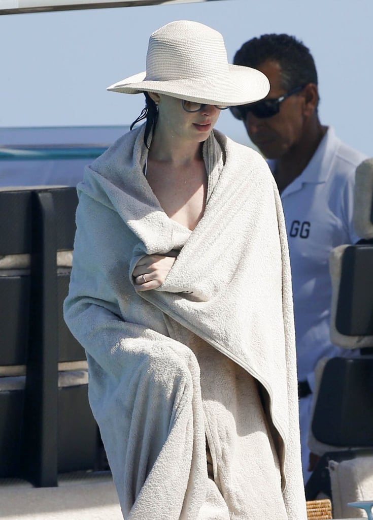 Anne Hathaway and Adam Shulman Spain Vacation August 2015