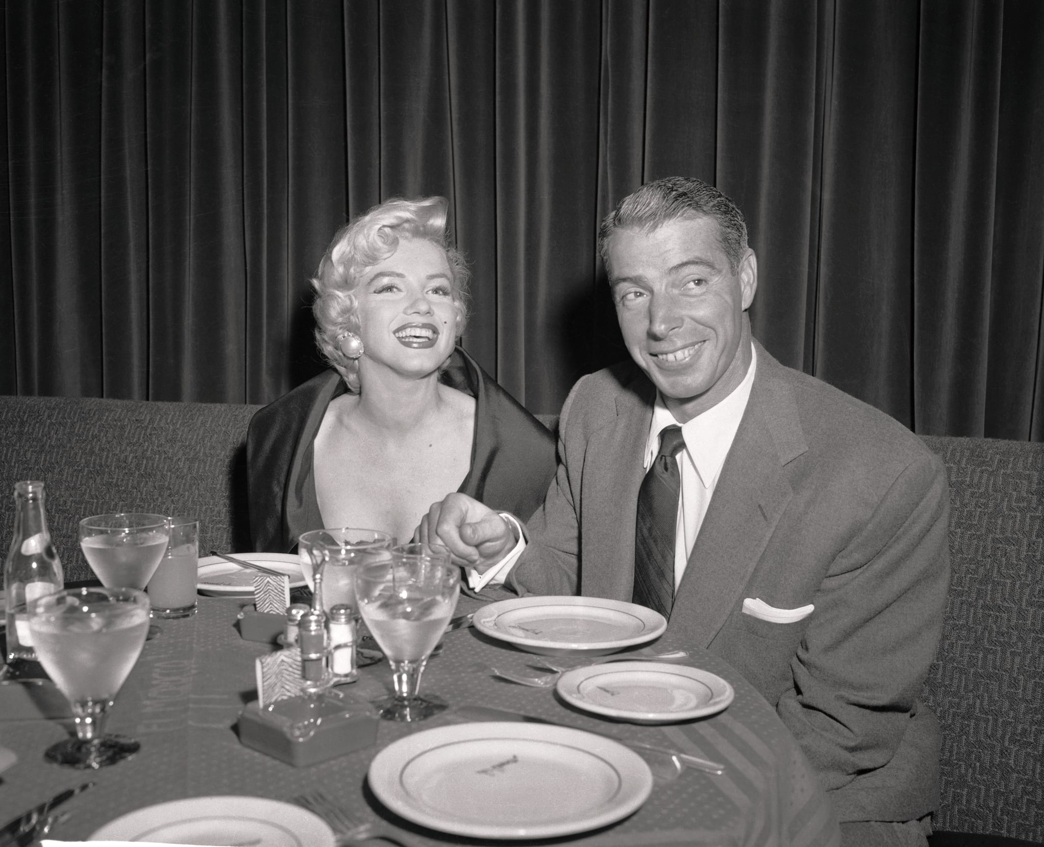 PHOTO  Marilyn Monroe and Joe DiMaggio: Love That Fits Hollywood